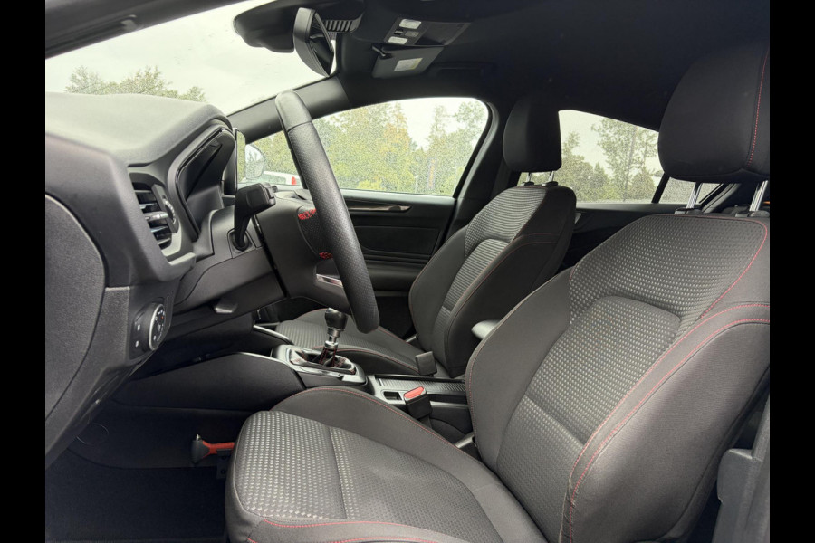 Ford Focus 1.0 EcoBoost ST Line Business 2e Eigenaar l Navi l Clima l Cruise l 125pk l Keyless l Pdc V+A l 18 '' Lmv  l N.A.P l Apk tot 02-2028