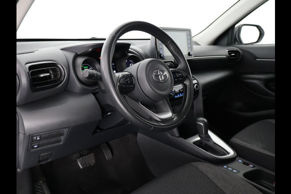Toyota Yaris Cross 1.5 HYBRIDE BLACK & WHITE AUTOMAAT GARANTIE 3-2034 LM VELGEN. CARPLAY NAVI.ADAPTIEVE CRUISE CONTROLL