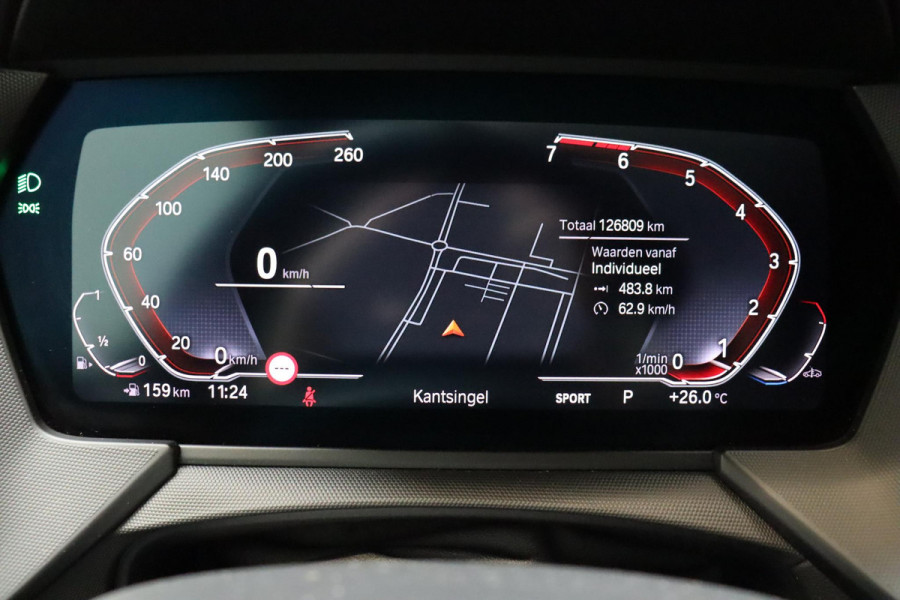 BMW 2 Serie Gran Coupé 218i High Executive M Sport Pakket Automaat / Live Cockpit Professional / Panoramadak / Parkeerhulpsysteem / Stoelverwarming / DAB / Extra Getint Glas / 19 Inch / Shadow Line / Climate Control / Bluetooth / Lichtpakket / Cruise Control