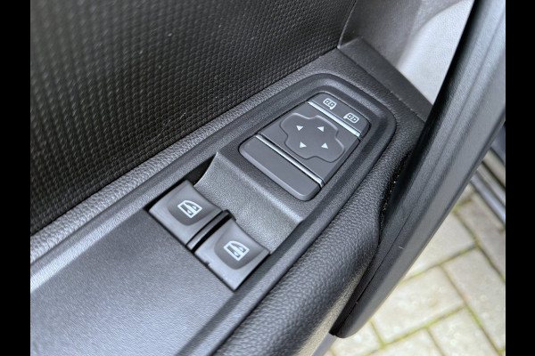 Nissan Townstar 1.3 TCe N-Connecta 130 pk - Full LED - Apple CarPlay / Android Auto - PDC (2x) - Achteruitrijcamera - Cruise Contr