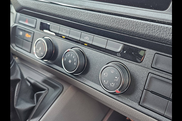 Volkswagen Crafter 35 2.0 TDI L3H3 Highline Cruise control, Airco, Carplay, Navi, Camera, EURO6, Velgen