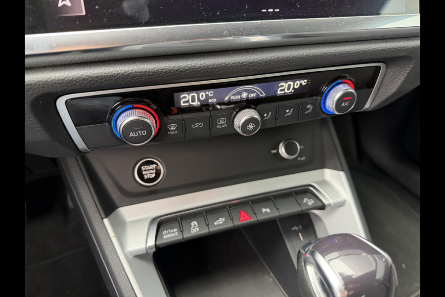 Audi Q3 Sportback 45 TFSI e S Edition 20"/SOH 96%/Dodehoek/Keyless/Trekhaak/Navigatie/Cruise/PDC V+A/Camera/Elektrische klep