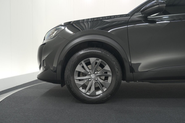 Peugeot 2008 PureTech 130 EAT8 Active Pack | Trekhaak | Camera | Navigatie | Parkeersensoren | Apple Carplay