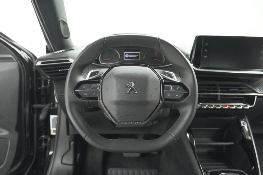 Peugeot 2008 PureTech 130 EAT8 Active Pack | Trekhaak | Camera | Navigatie | Parkeersensoren | Apple Carplay