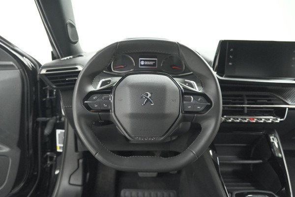 Peugeot 2008 PureTech 130 EAT8 Active Pack | Trekhaak | Camera | Navigatie | Parkeersensoren | Apple Carplay