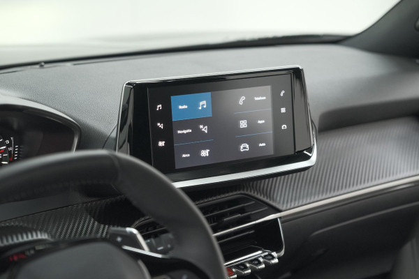 Peugeot 2008 PureTech 130 EAT8 Active Pack | Trekhaak | Camera | Navigatie | Parkeersensoren | Apple Carplay