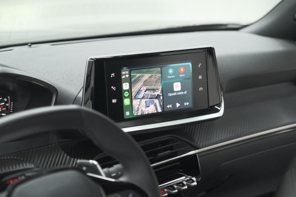 Peugeot 2008 PureTech 130 EAT8 Active Pack | Trekhaak | Camera | Navigatie | Parkeersensoren | Apple Carplay