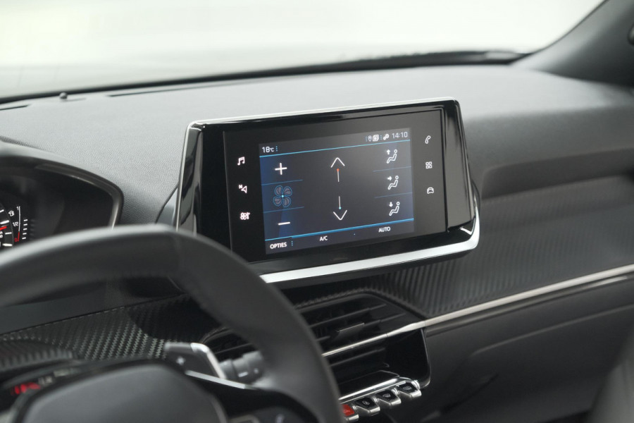 Peugeot 2008 PureTech 130 EAT8 Active Pack | Trekhaak | Camera | Navigatie | Parkeersensoren | Apple Carplay