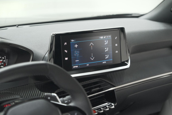 Peugeot 2008 PureTech 130 EAT8 Active Pack | Trekhaak | Camera | Navigatie | Parkeersensoren | Apple Carplay