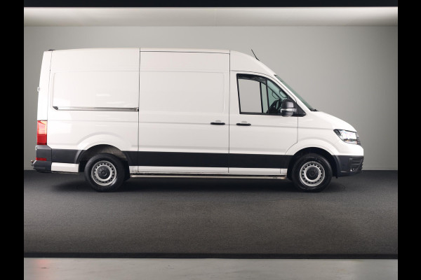 Volkswagen Crafter 35 2.0 TDI L3H3 Highline EURO VI 140 pk Automaat | Verlengde garantie | Navigatie | Trekhaak | Parkeersensoren | Achteruitrijcamera | Cruise control |