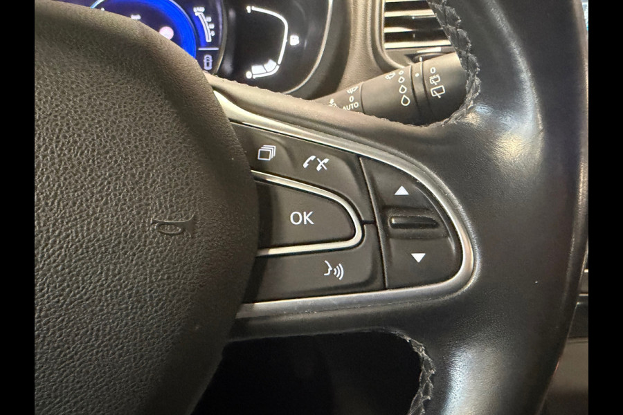 Renault Scénic 1.3 TCe Bose AUT. AIRCO PDC CAMERA NAVIGATIE CRUISE TREKHAAK