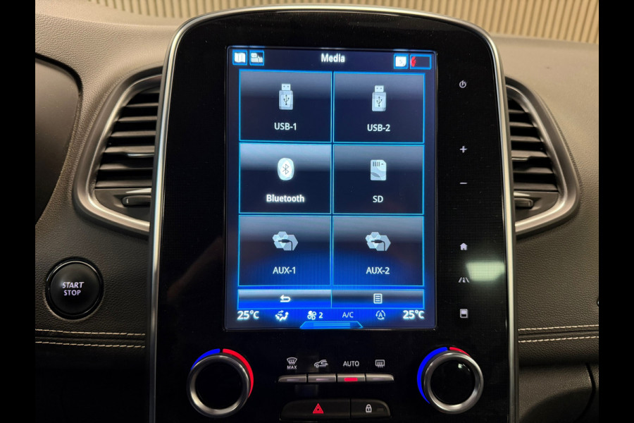 Renault Scénic 1.3 TCe Bose AUT. AIRCO PDC CAMERA NAVIGATIE CRUISE TREKHAAK