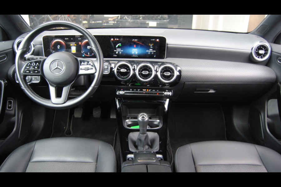 Mercedes-Benz CLA-Klasse Shooting Brake 180 Advantage