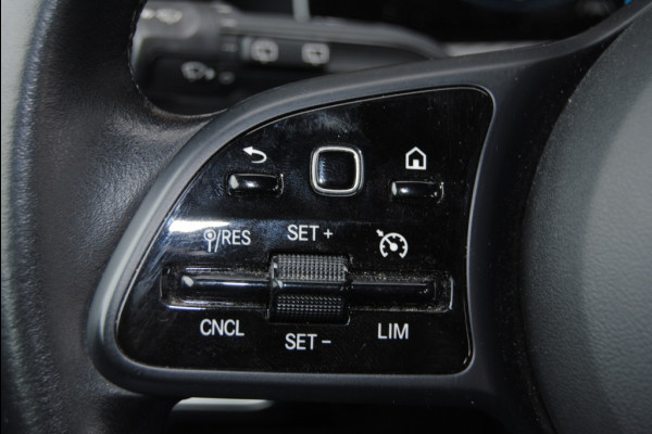 Mercedes-Benz CLA-Klasse Shooting Brake 180 Advantage