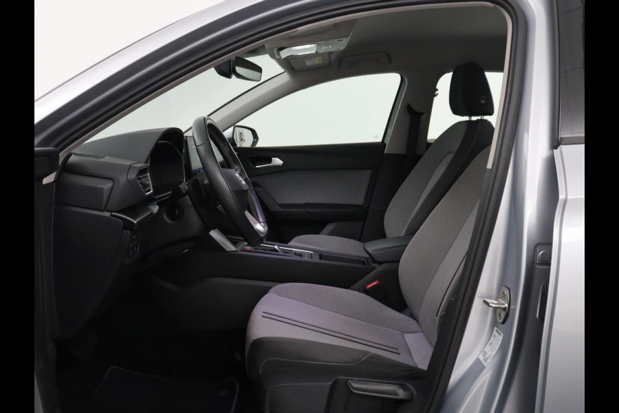 Seat Leon Sportstourer 1.0 eTSI FR Business | Cruise control | Camera | Park assist | Carplay | Sfeerverlichting | Trekhaak | Full LED | Climate control
