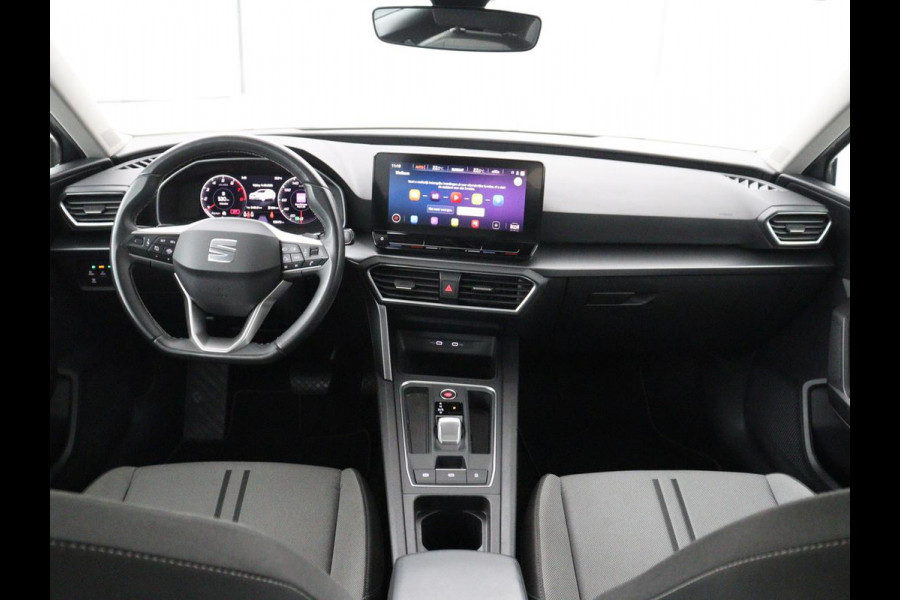 Seat Leon Sportstourer 1.0 eTSI FR Business | Cruise control | Camera | Park assist | Carplay | Sfeerverlichting | Trekhaak | Full LED | Climate control