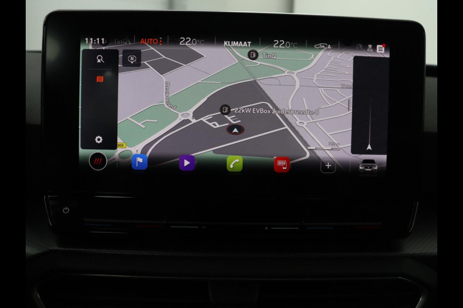 Seat Leon Sportstourer 1.0 eTSI FR Business | Cruise control | Camera | Park assist | Carplay | Sfeerverlichting | Trekhaak | Full LED | Climate control