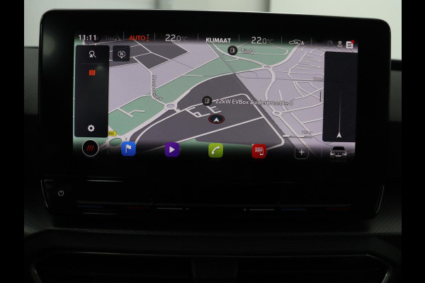 Seat Leon Sportstourer 1.0 eTSI FR Business | Cruise control | Camera | Park assist | Carplay | Sfeerverlichting | Trekhaak | Full LED | Climate control