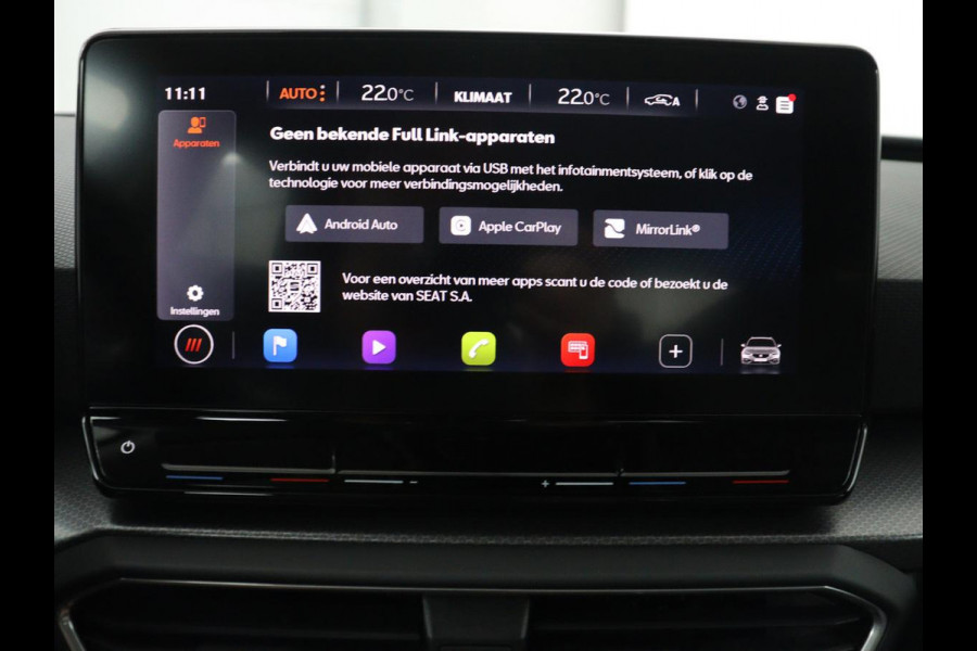Seat Leon Sportstourer 1.0 eTSI FR Business | Cruise control | Camera | Park assist | Carplay | Sfeerverlichting | Trekhaak | Full LED | Climate control