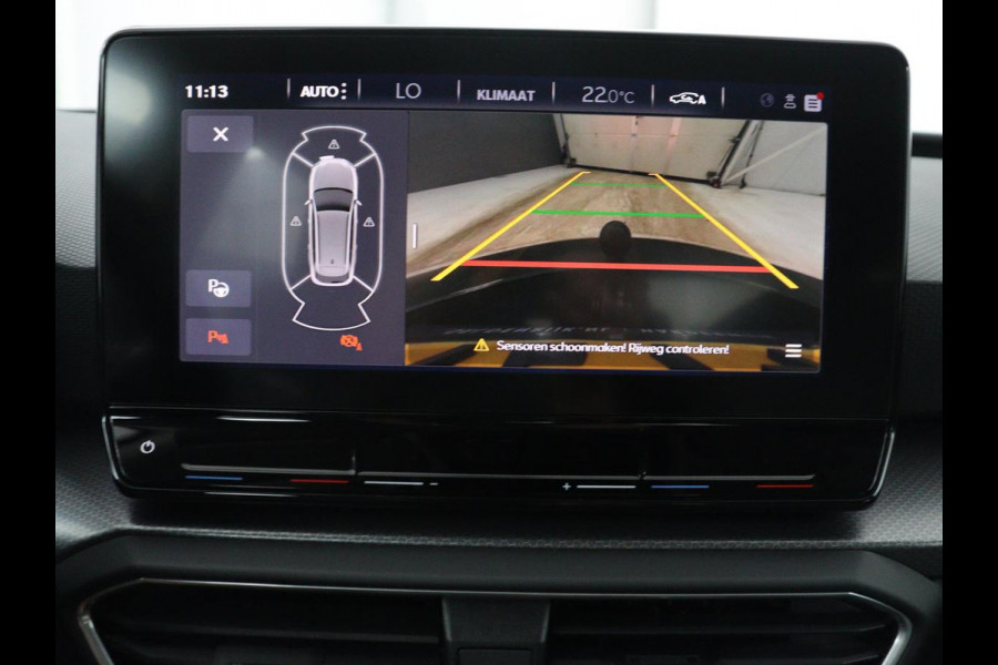 Seat Leon Sportstourer 1.0 eTSI FR Business | Cruise control | Camera | Park assist | Carplay | Sfeerverlichting | Trekhaak | Full LED | Climate control