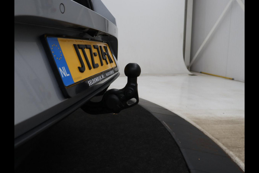 Seat Leon Sportstourer 1.0 eTSI FR Business | Cruise control | Camera | Park assist | Carplay | Sfeerverlichting | Trekhaak | Full LED | Climate control