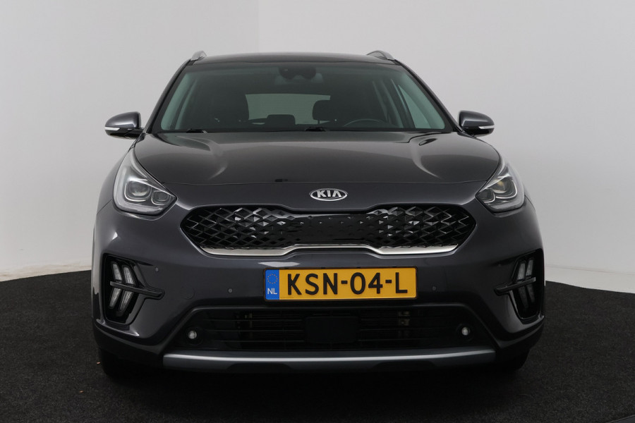 Kia Niro 1.6 GDi Hybrid ExecutiveLine (STOEL/STUUR VERWARMING, CRUISE ADAPTIEF, CAMERA, NAVIGATIE)
