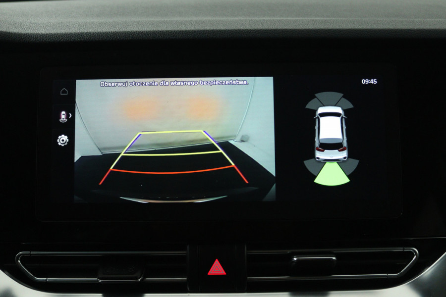 Kia Niro 1.6 GDi Hybrid ExecutiveLine (STOEL/STUUR VERWARMING, CRUISE ADAPTIEF, CAMERA, NAVIGATIE)