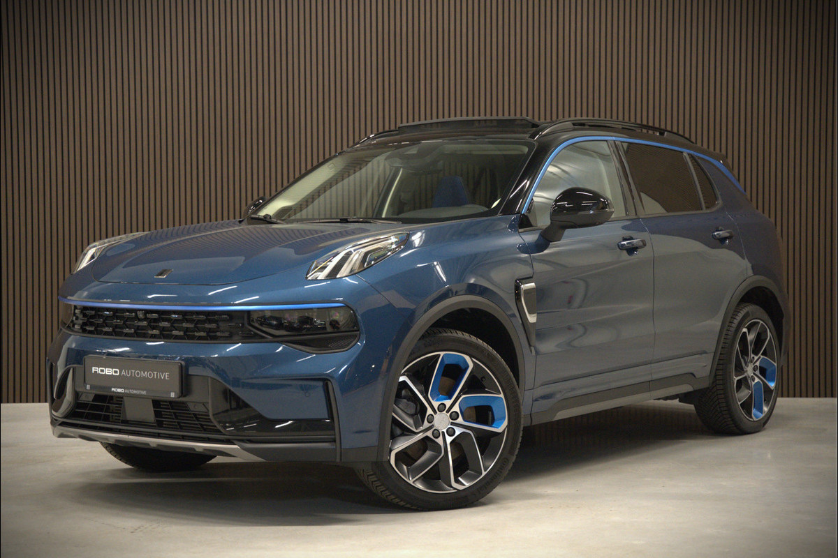 Lynk & Co 01 1.5 | Panoramadak | Stoelverwarming | Keyless | Apple Carplay | Memory Seat | Adaptive Cruise Control | Infinity | Navigatie | 360 Camera | Parkeersensoren | Ambiance Verlichting | SOH 94,2%
