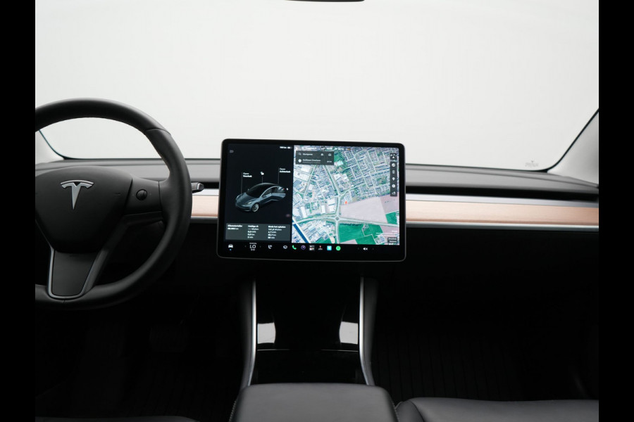 Tesla Model 3 Standard RWD Plus 60 kWh 325pk | Adaptive Cruise | Panodak | Self Driving | Camera | Keyless | Navigatie Via Google Maps | Spotify | DAB | 19"L.M |