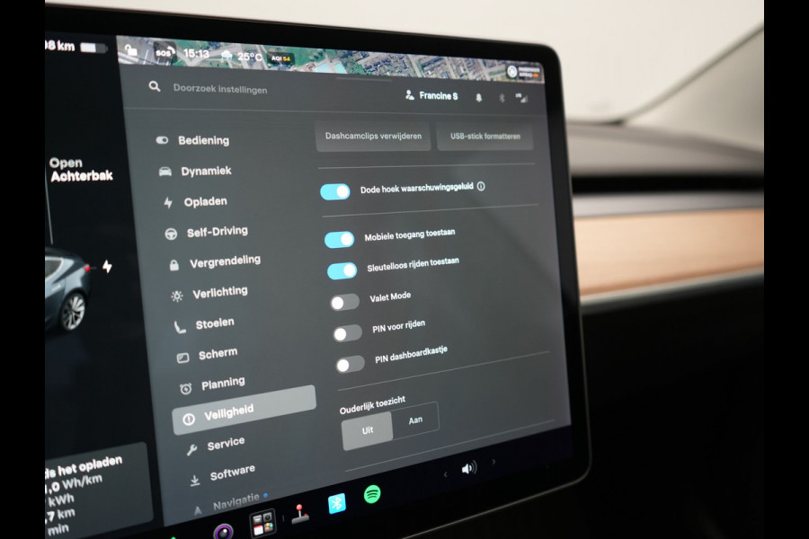 Tesla Model 3 Standard RWD Plus 60 kWh 325pk | Adaptive Cruise | Panodak | Self Driving | Camera | Keyless | Navigatie Via Google Maps | Spotify | DAB | 19"L.M |