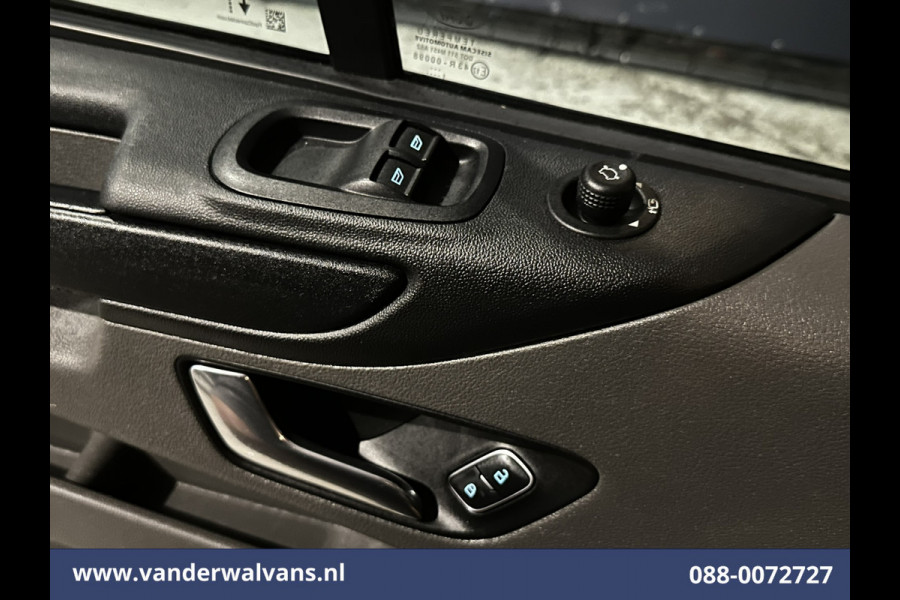 Ford Transit Custom 2.0 TDCI L2H1 Euro6 Airco | Camera | Navigatie | LED | Cruisecontrol Parkeersensoren, Stoelverwarming, Verwarmde voorruit, Bijrijdersbank, 2800kg trekvermogen