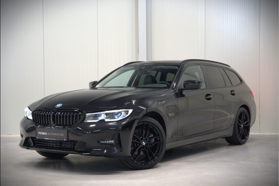 BMW 3 Serie Touring 320e Business Edition Plus | Stoelverwarming | Cruise Control | Apple Carplay | Navigatie | Laser Light | HIFI | Parkeersensoren | Grootlichtassistent | DAB | SOH 88%