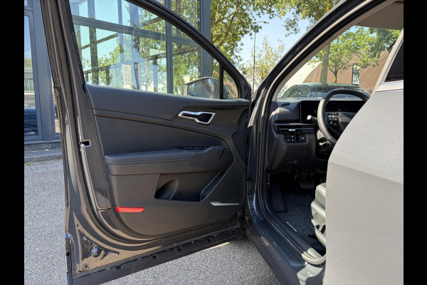 Kia Sportage 1.6 T-GDi Hybrid DynamicLine PHEV NIEUWE AUTO! | 10jr FABR. GARANTIE KIA | ELECTR. ACHTERKLEP | DODEHOEK CENSOR | ELECTR. STOELEN | STOEL en STUURWIELVERWARMING