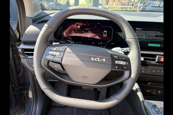 Kia Sportage 1.6 T-GDi Hybrid DynamicLine PHEV NIEUWE AUTO! | 10jr FABR. GARANTIE KIA | ELECTR. ACHTERKLEP | DODEHOEK CENSOR | ELECTR. STOELEN | STOEL en STUURWIELVERWARMING