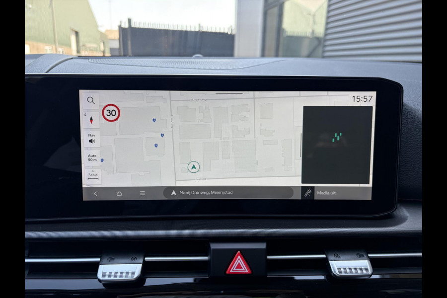Kia Sportage 1.6 T-GDi Hybrid DynamicLine PHEV NIEUWE AUTO! | 10jr FABR. GARANTIE KIA | ELECTR. ACHTERKLEP | DODEHOEK CENSOR | ELECTR. STOELEN | STOEL en STUURWIELVERWARMING