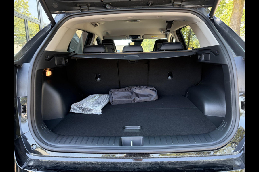 Kia Sportage 1.6 T-GDi Hybrid DynamicLine PHEV NIEUWE AUTO! | 10jr FABR. GARANTIE KIA | ELECTR. ACHTERKLEP | DODEHOEK CENSOR | ELECTR. STOELEN | STOEL en STUURWIELVERWARMING