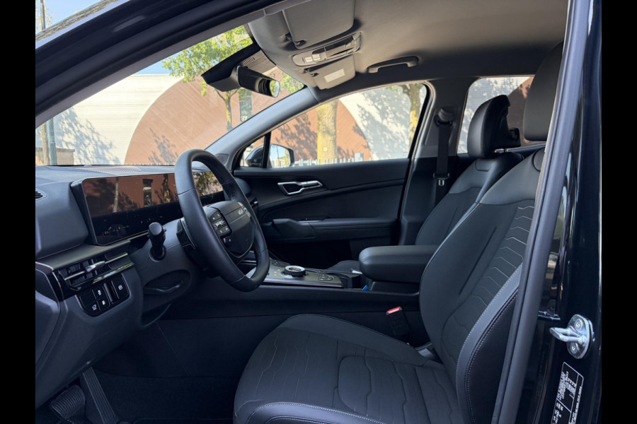 Kia Sportage 1.6 T-GDi Hybrid DynamicLine PHEV NIEUWE AUTO! | 10jr FABR. GARANTIE KIA | ELECTR. ACHTERKLEP | DODEHOEK CENSOR | ELECTR. STOELEN | STOEL en STUURWIELVERWARMING