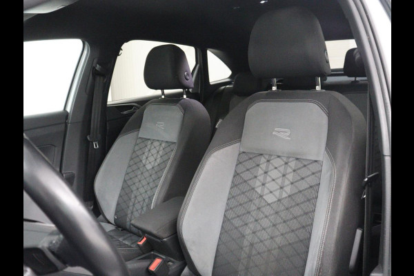 Volkswagen Taigo 1.5 TSI R-Line Business | Adaptive cruise | Lane assist | Camera | Park assist | Carplay | Navigatie | Virtueel dashboard