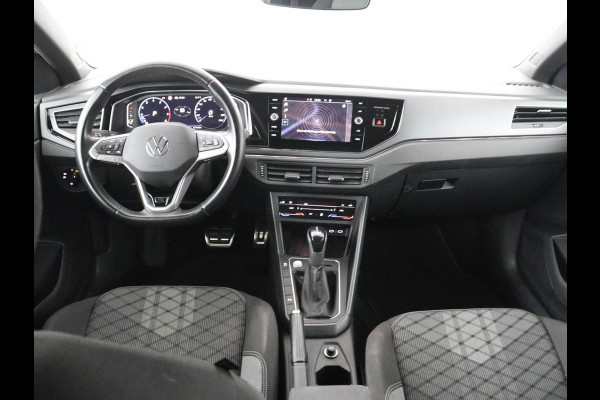 Volkswagen Taigo 1.5 TSI R-Line Business | Adaptive cruise | Lane assist | Camera | Park assist | Carplay | Navigatie | Virtueel dashboard
