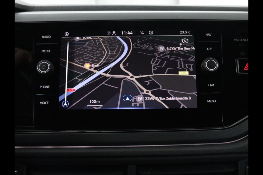 Volkswagen Taigo 1.5 TSI R-Line Business | Adaptive cruise | Lane assist | Camera | Park assist | Carplay | Navigatie | Virtueel dashboard