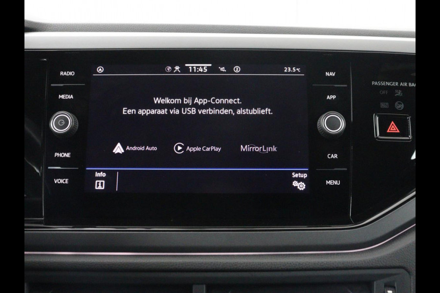 Volkswagen Taigo 1.5 TSI R-Line Business | Adaptive cruise | Lane assist | Camera | Park assist | Carplay | Navigatie | Virtueel dashboard