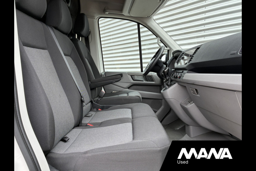 Volkswagen Crafter 35 2.0 TDI 140 pk L3H3 Automaat Airco Cruise Carplay Sensoren