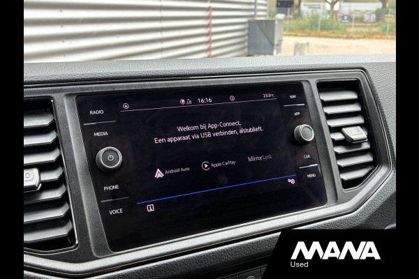 Volkswagen Crafter 35 2.0 TDI 140 pk L3H3 Automaat Airco Cruise Carplay Sensoren