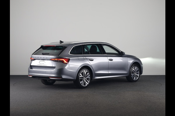 Škoda Octavia Combi 1.5 TSI MHEV Business Edition Plus 150 pk 7 versn. DSG | Chrome Pakket | Trekhaak | Winter Pakket | Lichtmetalen velgen 18" Lerna Antraciet
