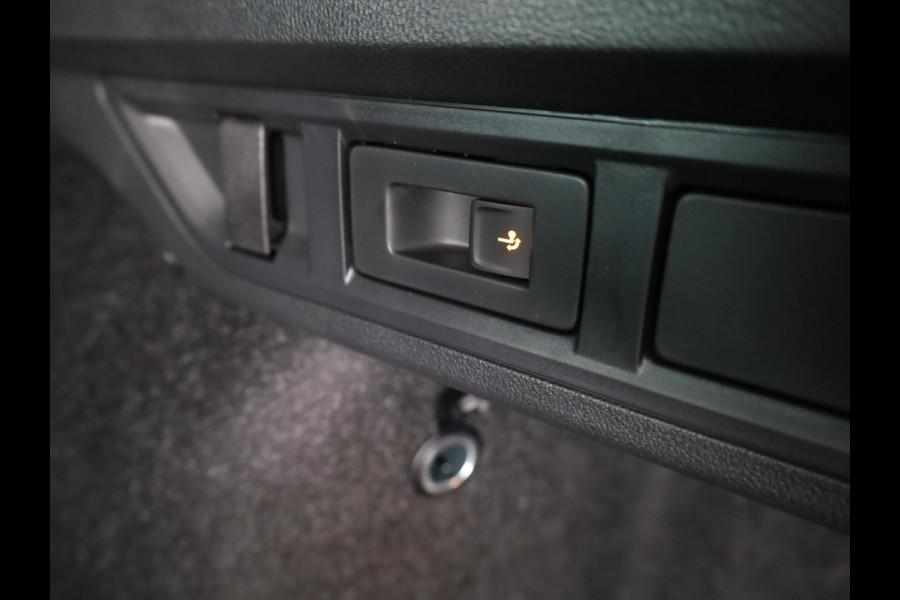 Škoda Octavia Combi 1.5 TSI MHEV Business Edition Plus 150 pk 7 versn. DSG | Chrome Pakket | Trekhaak | Winter Pakket | Lichtmetalen velgen 18" Lerna Antraciet