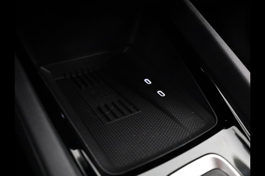 Škoda Octavia Combi 1.5 TSI MHEV Business Edition Plus 150 pk 7 versn. DSG | Chrome Pakket | Trekhaak | Winter Pakket | Lichtmetalen velgen 18" Lerna Antraciet