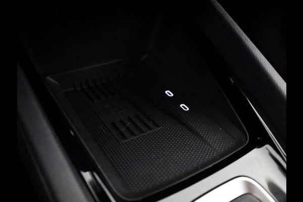 Škoda Octavia Combi 1.5 TSI MHEV Business Edition Plus 150 pk 7 versn. DSG | Chrome Pakket | Trekhaak | Winter Pakket | Lichtmetalen velgen 18" Lerna Antraciet