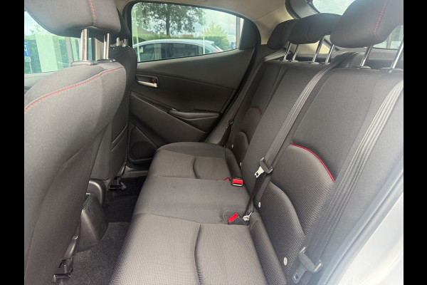 Mazda 2 1.5 Skyactiv-G Sportive - Navi - Cruise - Parkeerhulp - Org.NL