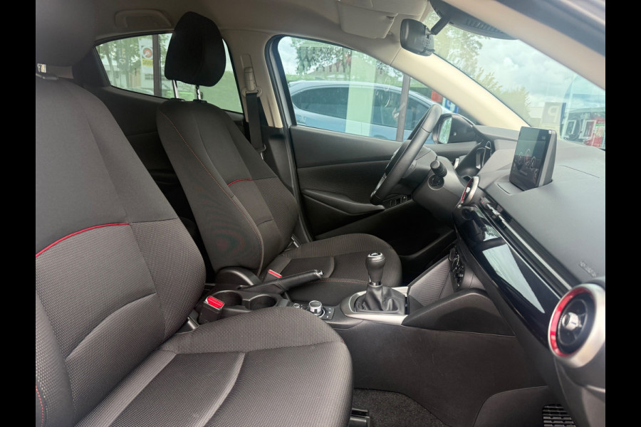 Mazda 2 1.5 Skyactiv-G Sportive - Navi - Cruise - Parkeerhulp - Org.NL