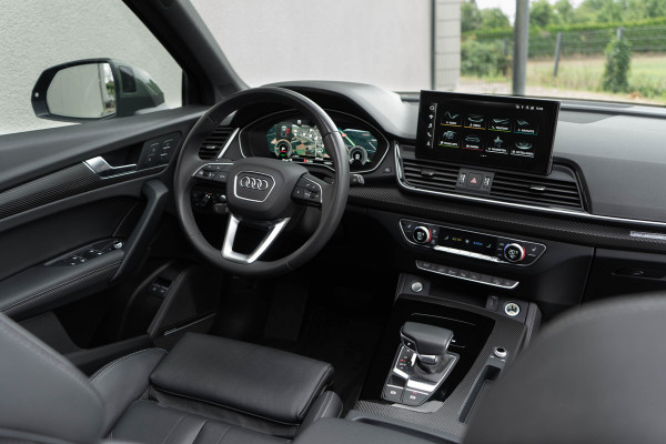 Audi Q5 50 TFSI e Quattro / Panoramadak/ Leder/ B&O/ 360 Camera/ Trekhaak/ 220kW